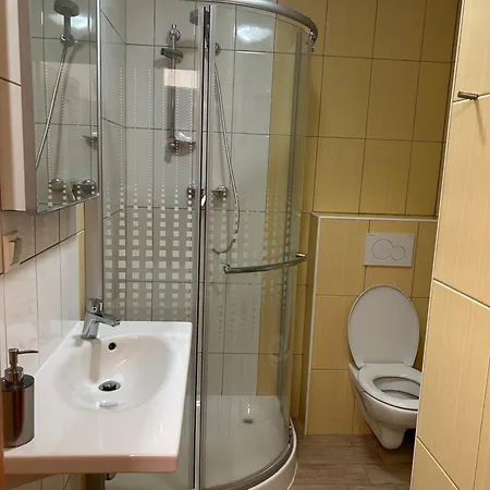 Privatunterkunft Nadka & Masaze *