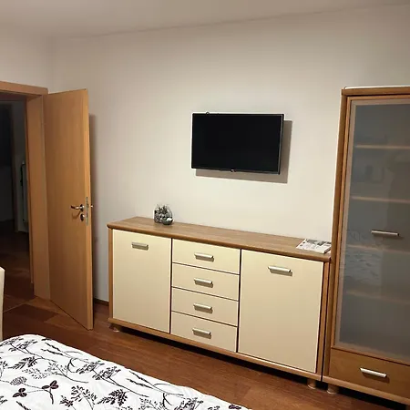 Nadka & Masaze Privatunterkunft