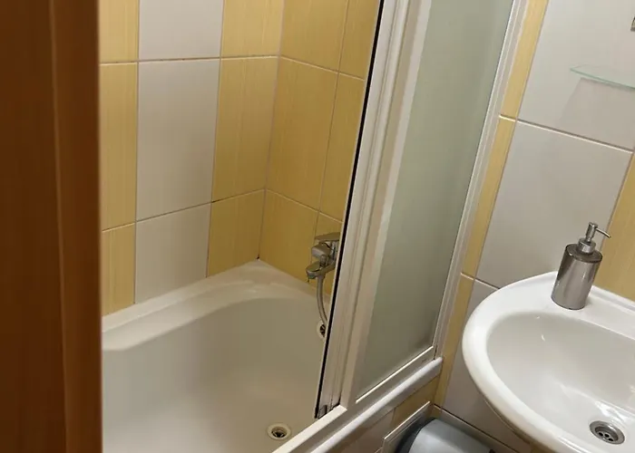 Nadka & Masaze Ubytovanie v rodine *