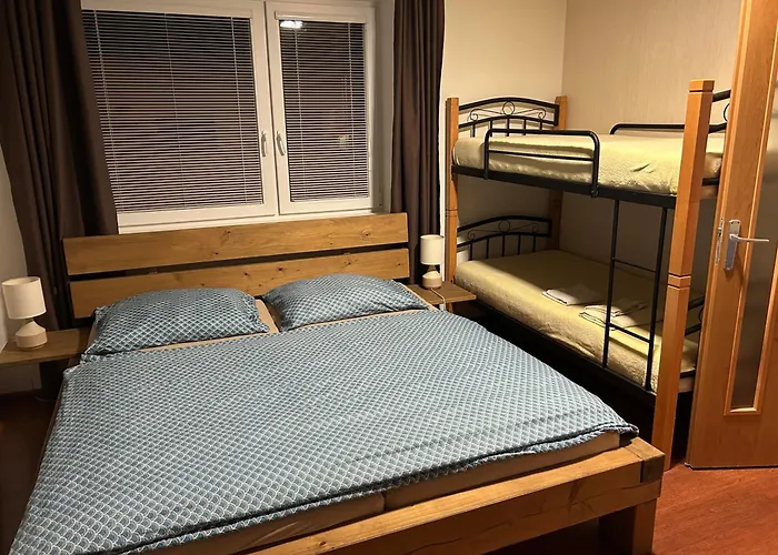 Séjour chez l'habitant Nadka & Masaze